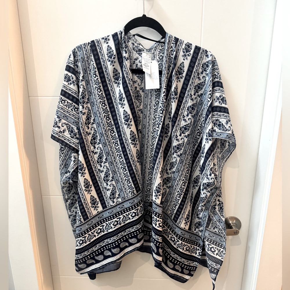 NWT Paisley vintage floral patterned swim coverup One Size